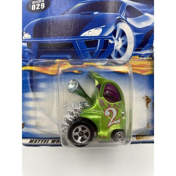 Hot Wheels 2001 First Editions Hyper Mite #17/36 #029 Green 1/64 - Picture 2 of 8